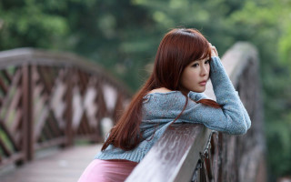 Woman bench portrait cosplay outdoors - a wooden bench free wallpaper