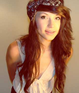 Woman long hair hat white - brown hair free wallpaper for tablet