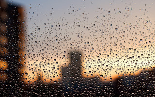 Rainy cityscape impasto microscopic girl - sunset free wallpaper