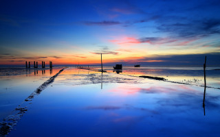 Sunset reflecting sky clouds beach - ding guanpeng free wallpaper