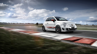 White car race track clouds - a red stripe free wallpaper for desktop
