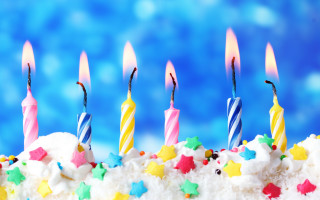 Birthday cake candles stars blue - a birthday cake free wallpaper