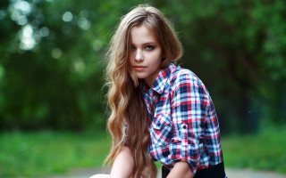 Gothic portrait blurry bokeh park - the background and grass free wallpaper