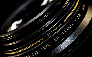 Camera lens closeup yellow stripe - macro len free wallpaper