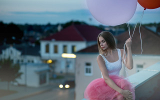 Pink dress balloons city cinematic - anka zhuravleva free wallpaper for desktop