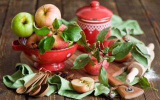 Red bowl apples wooden table - apple free wallpaper