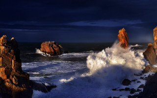 Stormy wave beach night rocks - arthur b. carles free wallpaper