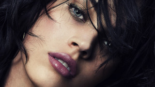 Woman dark hair purple lipstick - didier mouron free wallpaper for desktop