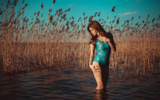 Woman water tattoo dress ocean - tall grass free wallpaper for desktop
