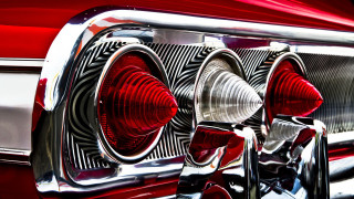 Shiny red car tail lights 2 - chrome free wallpaper