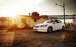 White car house dirt road - a house free wallpaper