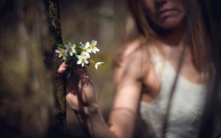 Woman flower woods shallow depth - a bunch of flowers free wallpaper for desktop