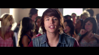 Man denim vest crowd room - cam sykes free wallpaper