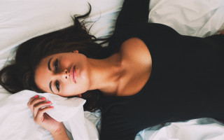 Annabel eyres woman bed lying - annabel eyres free wallpaper for desktop