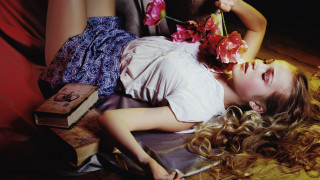 Woman flower hair laying book - david lachapelle free wallpaper for desktop