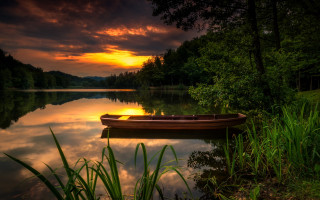 Lake sunset boat reflection landscape 2 - free summer wallpaper