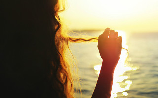 Woman sun beach evening water - sunlight free wallpaper for desktop