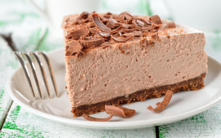 Chocolate cake plate fork coffee 3 - a piece of chocolate cake free wallpaper