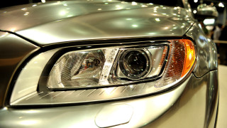 Car headlights taillights night blurry - free light wallpaper