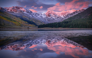 Mountain lake trees pink sky 3 - a lake and trees free wallpaper for desktop