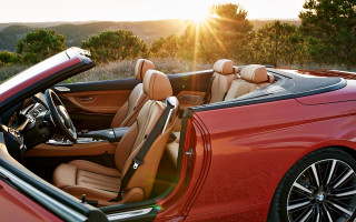 Red convertible sunshine trees detailed - the tree behind free wallpaper