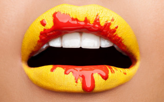 Yellow red painted lips white - paint free wallpaper for desktop