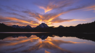 Sunset mountain lake reflection clouds 3 - a reflection of the sky free wallpaper