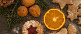 Cookie orange nuts pine star - a cookie free wallpaper