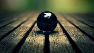 Black ball wooden table green 6 - a black ball free wallpaper for desktop