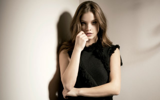 Black dress woman black white - barbara greg free wallpaper