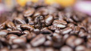 Coffee beans hyperrealism blurry background - a pile of coffee beans free wallpaper
