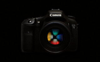 Camera lens dark rainbow christopher - the len free wallpaper