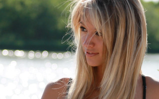 Woman lake blonde flower portrait - anamorphic free wallpaper