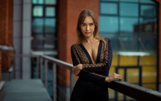 Woman balcony brick metal glass - a balcony next free wallpaper