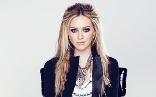 Constance anne parker black jacket - a black chair free wallpaper