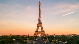 Eiffel tower sunset paris river - the eiffel tower free wallpaper