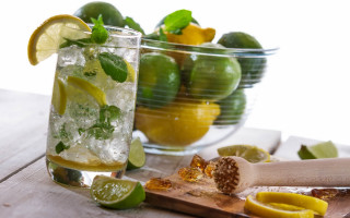 Lemonade limes cuttingboard bowl lemons - cutting free wallpaper