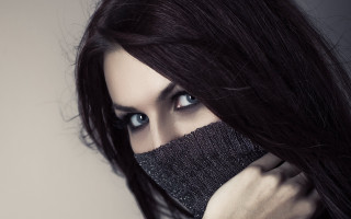 Woman gothic fashion scarf blackhair - a scarf free wallpaper