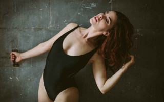 Woman black swimsuit arabesque pose - elizabeth polunin free wallpaper