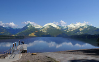 Lake mountains dock sky city - step free wallpaper