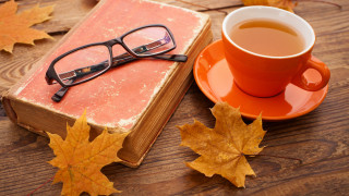 Book glasses coffee autumn leaves - glass free wallpaper