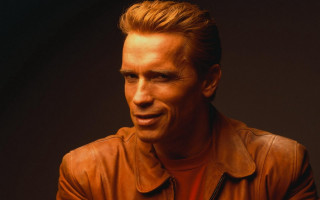 Man brown leather jacket smiling - arnold free wallpaper for desktop