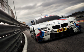 White car race track tiltshift - a white car free wallpaper