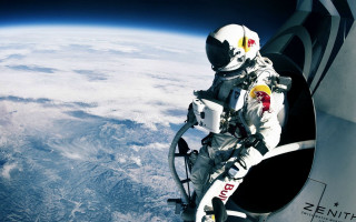 Space suit man earth view - free space wallpaper