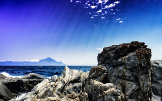 Cui bai beach mountain shore - a rock formation free wallpaper