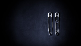 Two scissors black surface florianne - micro free wallpaper