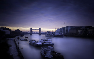 River boats bridge dusk cloudy - christopher wren free wallpaper