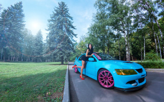 Woman bluecar pinkwheels outdoors scenery - the hood free wallpaper