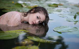 Girl pink dress water lily - lily pad free wallpaper