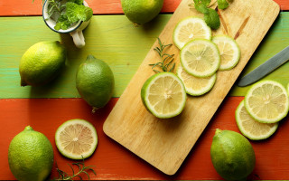 Cutting board limes knife mint - a cutting board free wallpaper